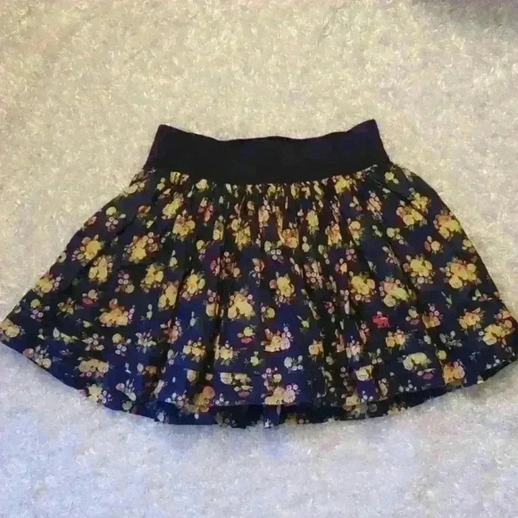 Abercrombie & Fitch Other - Abercrombie Kids mini skirt